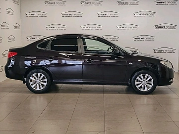 Hyundai Elantra, 2008г, передний привод, механика