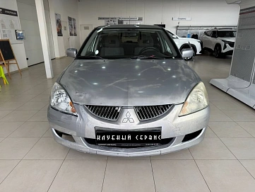 Mitsubishi Lancer, 2005г, передний привод, механика