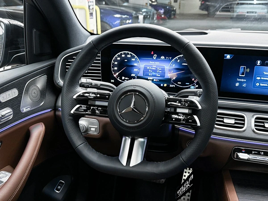 Mercedes-Benz GLS, 2025г., полный привод, автомат