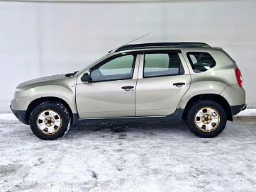 Renault Duster, 2012г, передний привод, механика