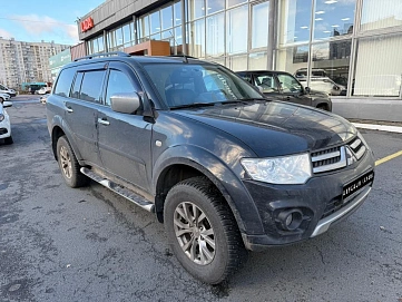 Mitsubishi Pajero Sport, 2015г, полный привод, автомат