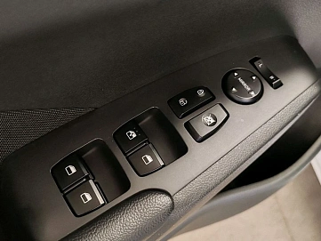 Hyundai Solaris, 2021г, передний привод, автомат