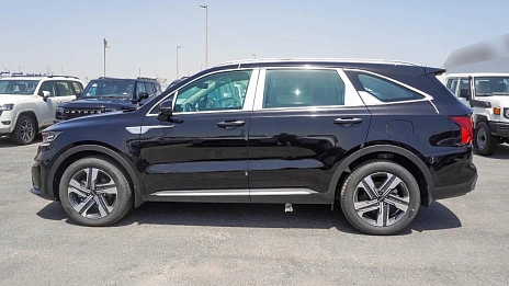 Kia Sorento, 2022г, передний привод, автомат