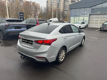 Hyundai Solaris, 2017г, передний привод, автомат