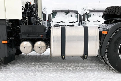 FAW J6 CA4250, 2023г, Механическая