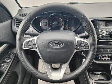 Lada (ВАЗ) Vesta, 2018г, передний привод, механика