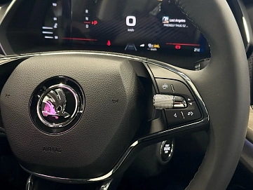 Skoda Octavia, 2025г, передний привод, робот