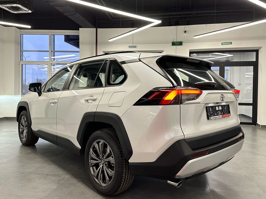 Toyota RAV4, 2025г., полный привод, вариатор