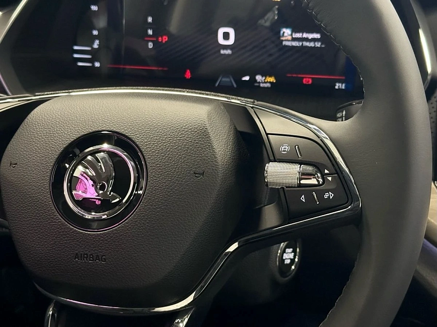 Skoda Octavia, 2025г., передний привод, робот