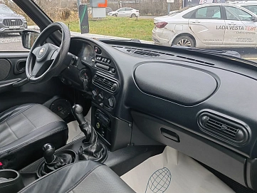 Chevrolet Niva, 2011г, полный привод, механика