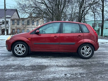 Ford Fiesta, 2008г, передний привод, автомат