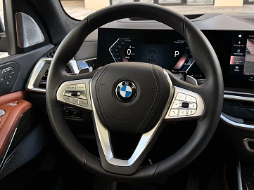 BMW X7, 2022г., полный привод, автомат