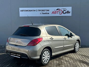 Peugeot 308, 2010г, передний привод, автомат