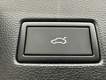 Volkswagen Lamando, 2022г, передний привод, робот