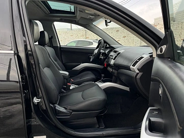 Citroen C-Crosser, 2010г, передний привод, автомат