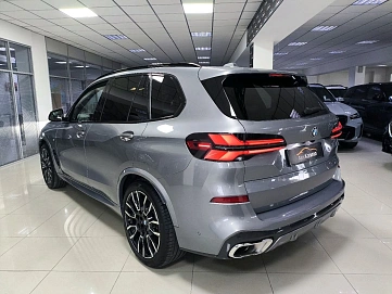 BMW X5, 2024г, полный привод, автомат