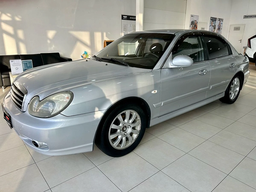 Hyundai Sonata, 2004г., передний привод, механика