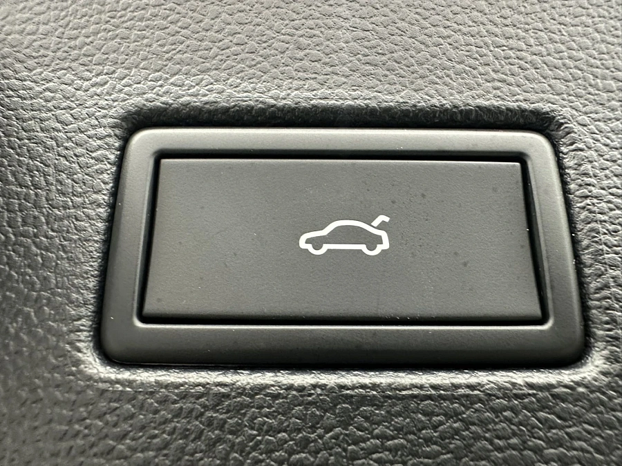 Volkswagen Lamando, 2022г., передний привод, робот