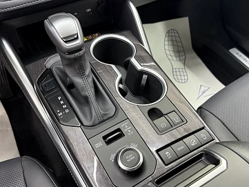 Toyota Highlander, 2026г, полный привод, автомат