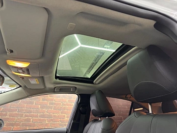 Toyota Corolla, 2022г, передний привод, вариатор