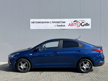 Hyundai Solaris, 2021г, передний привод, автомат