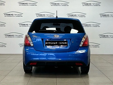 Kia Rio, 2010г, передний привод, механика