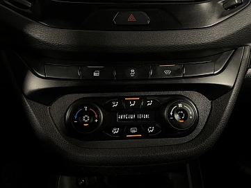 Lada (ВАЗ) Vesta, 2020г, передний привод, механика