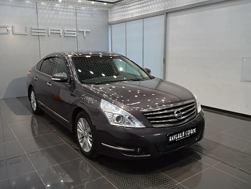 Nissan Teana, 2011г, передний привод, вариатор