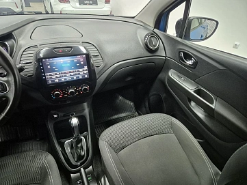 Renault Kaptur, 2018г, передний привод, вариатор