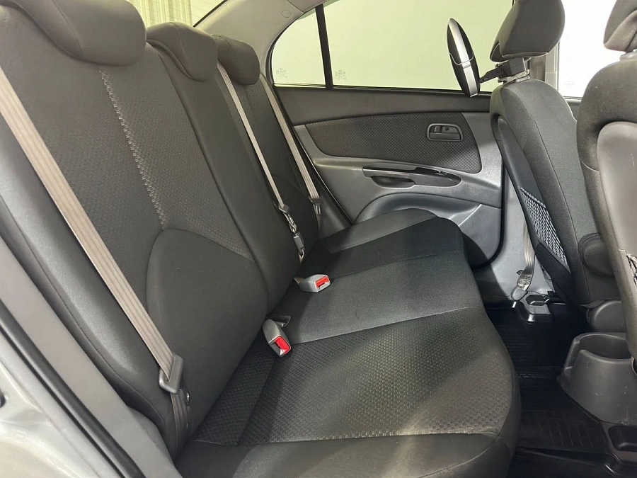 Kia Rio, 2009г., передний привод, механика