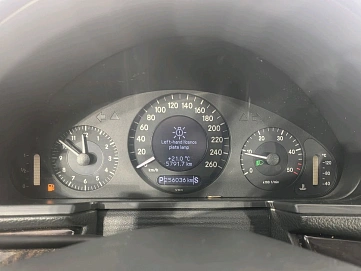 Mercedes-Benz E-Класс, 2005г, задний привод, автомат