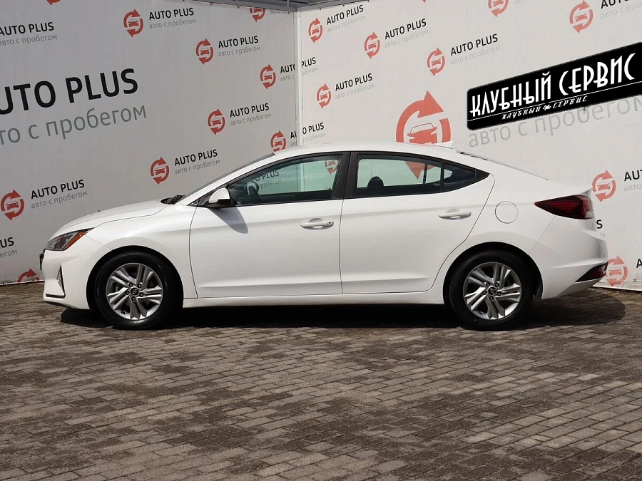 Hyundai Elantra, 2019г., передний привод, автомат