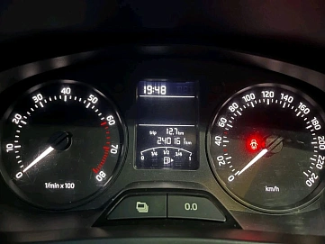 Skoda Rapid, 2014г, передний привод, автомат