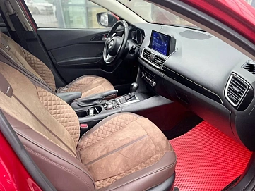 Mazda 3, 2013г, передний привод, автомат