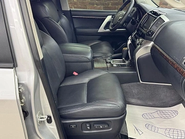 Toyota Land Cruiser, 2012г, полный привод, автомат