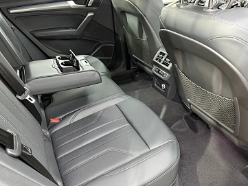 Audi , 2025г., полный привод, робот