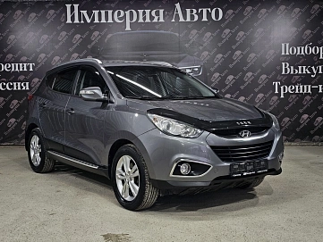 Hyundai ix35, 2012г, передний привод, автомат