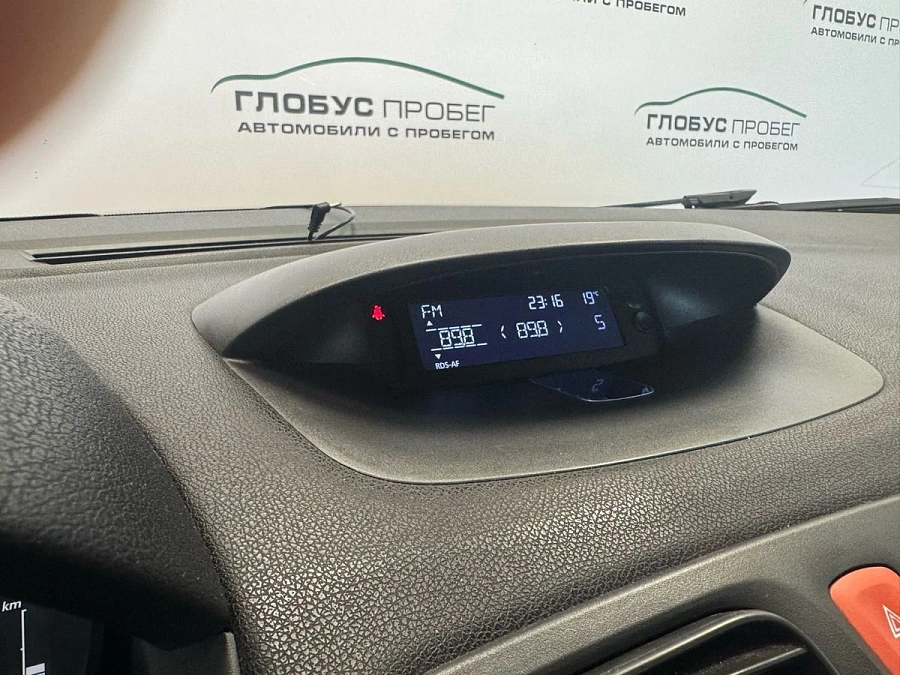 Renault Fluence, 2011г., передний привод, механика