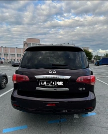 Infiniti QX56, 2010г, полный привод, автомат