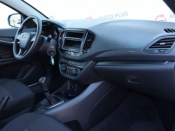 Lada (ВАЗ) Vesta, 2021г, передний привод, механика