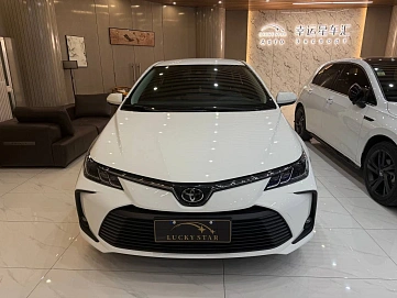 Toyota Corolla, 2022г, передний привод, вариатор
