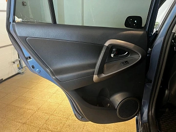 Toyota RAV4, 2007г, передний привод, автомат