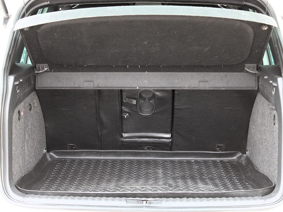Volkswagen Tiguan, 2008г., полный привод, автомат