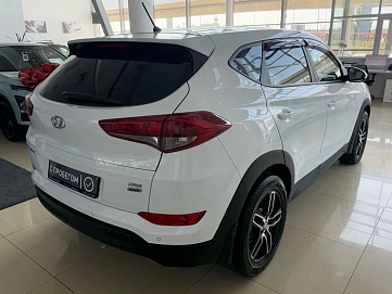 Hyundai Tucson, 2016г, полный привод, автомат