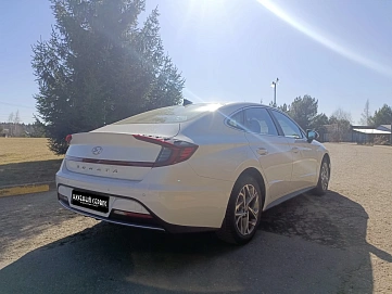 Hyundai Sonata, 2021г, передний привод, автомат