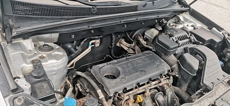 Kia Sorento, 2012г, полный привод, механика