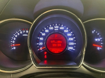 Kia Ceed, 2013г, передний привод, автомат