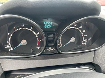 Ford Fiesta, 2016г, передний привод, робот