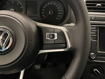 Volkswagen Polo, 2019г, передний привод, механика