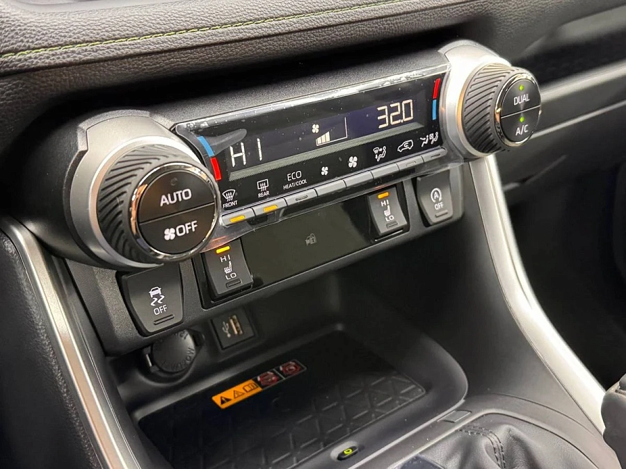 Toyota RAV4, 2025г., полный привод, вариатор